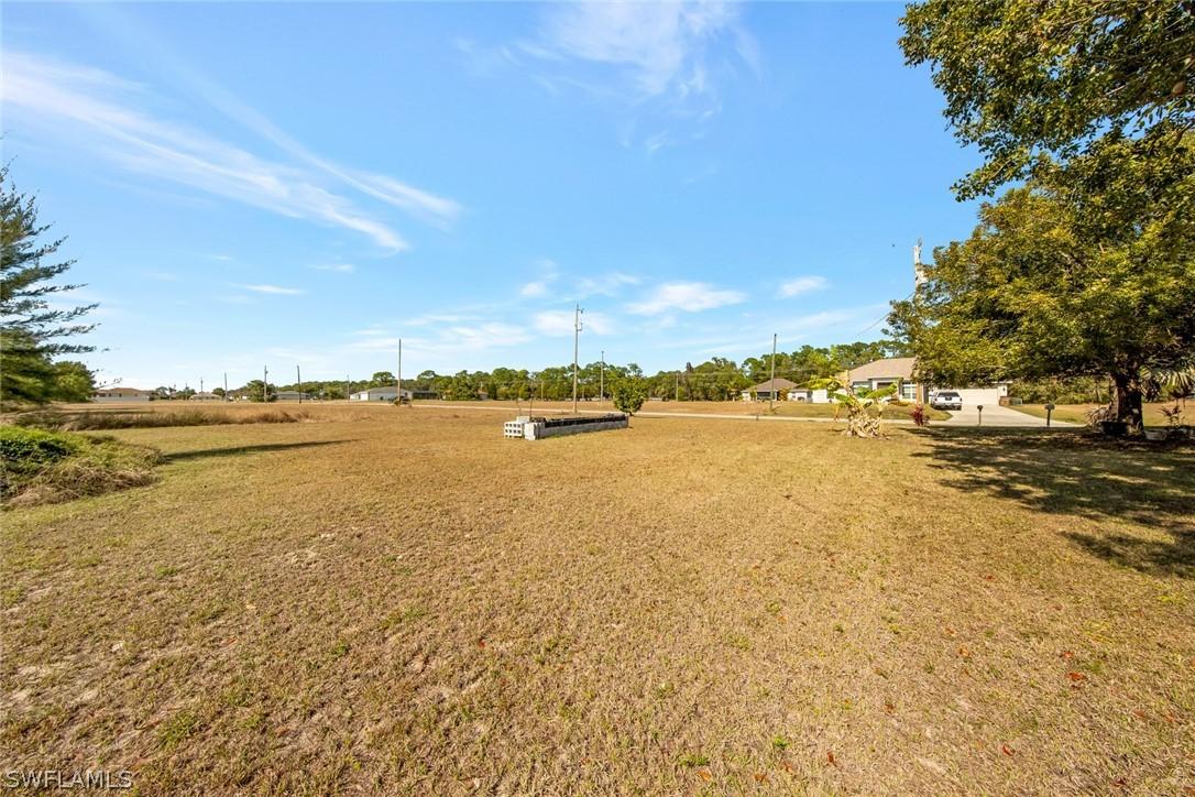 428 NE 31st Ter., Cape Coral, FL 33909