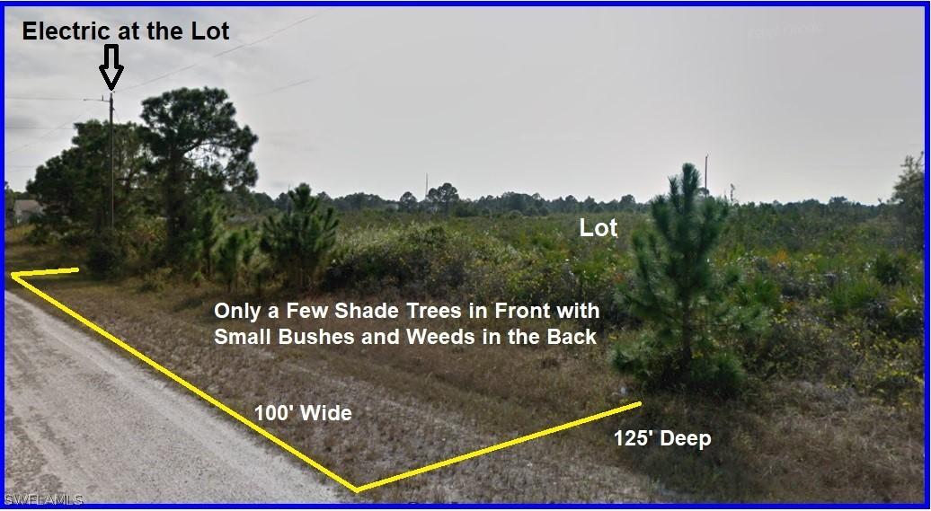 952/954 Ainsworth St W, Lehigh Acres, FL 33974