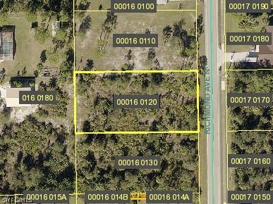 505 Richmond Ave., Lehigh Acres, FL 33972