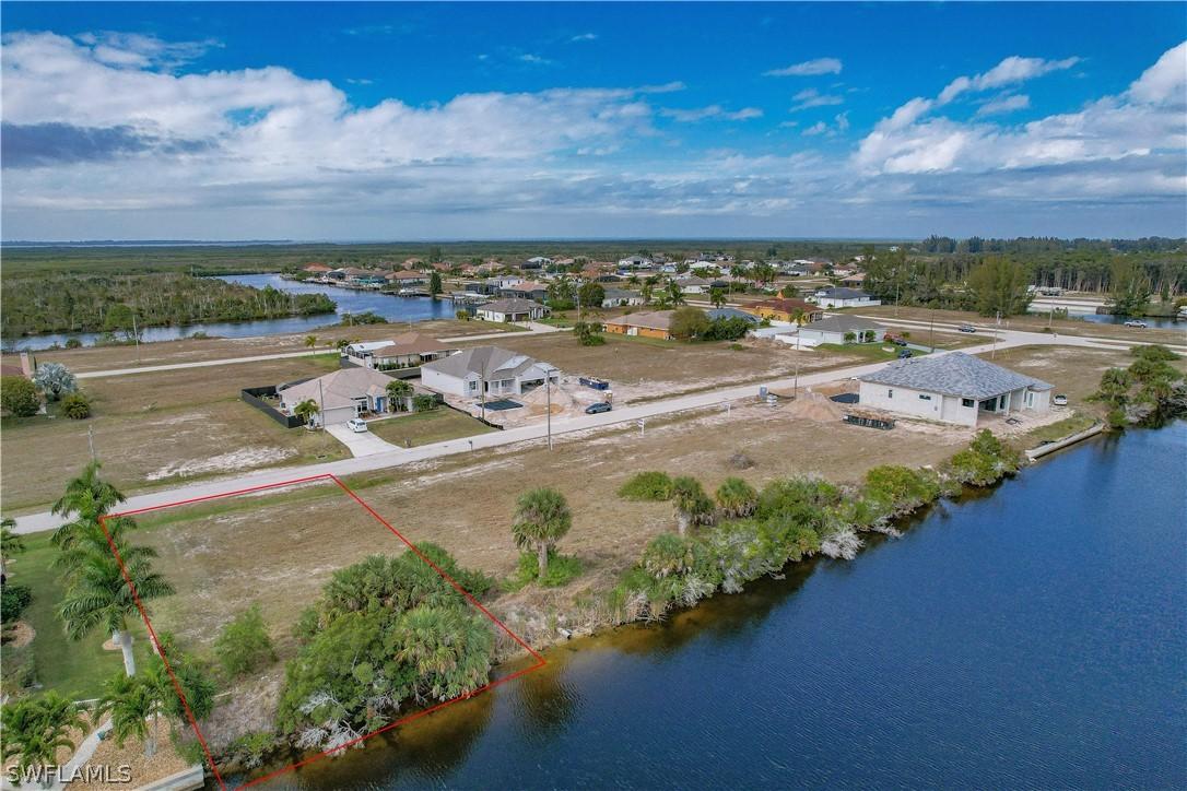 1511 NW 41st Pl., Cape Coral, FL 33993