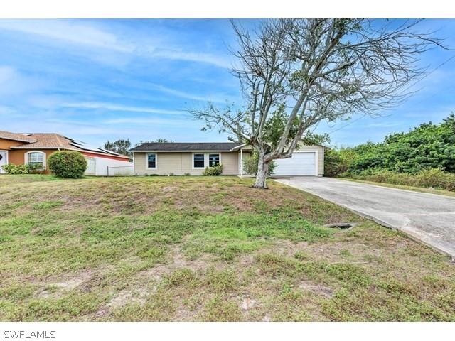 2917 11th St., Lehigh Acres, FL 33971