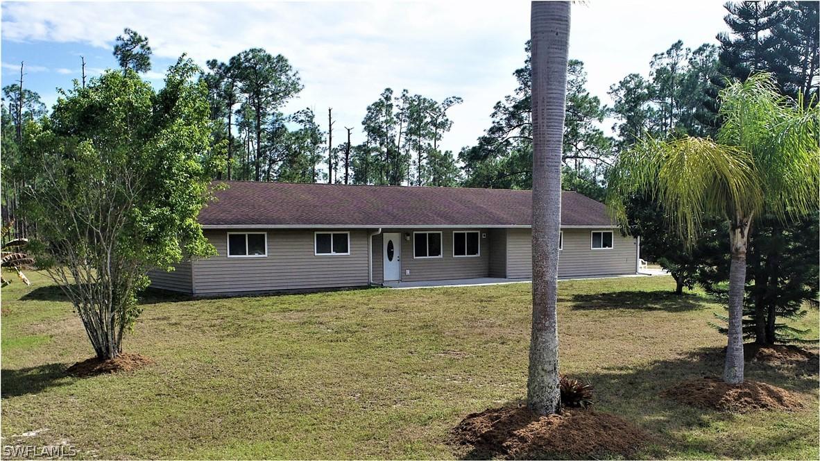 816 Johns Ave., Lehigh Acres, FL 33972