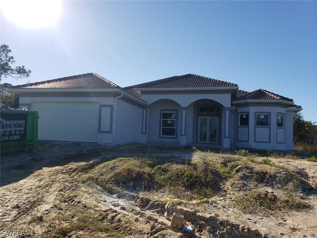 3207 10th St., Lehigh Acres, FL 33976