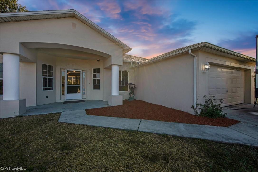 823 Umber Dr., Fort Myers, FL 33913