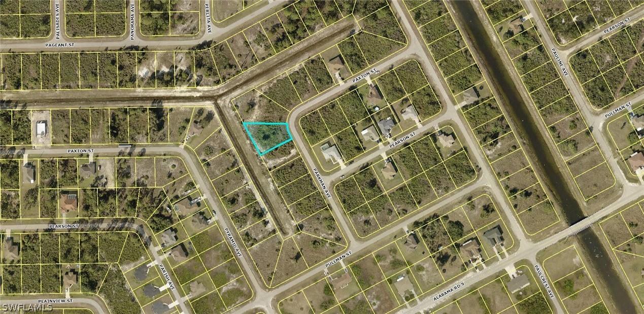 336 Parkman Ave., Lehigh Acres, FL 33974