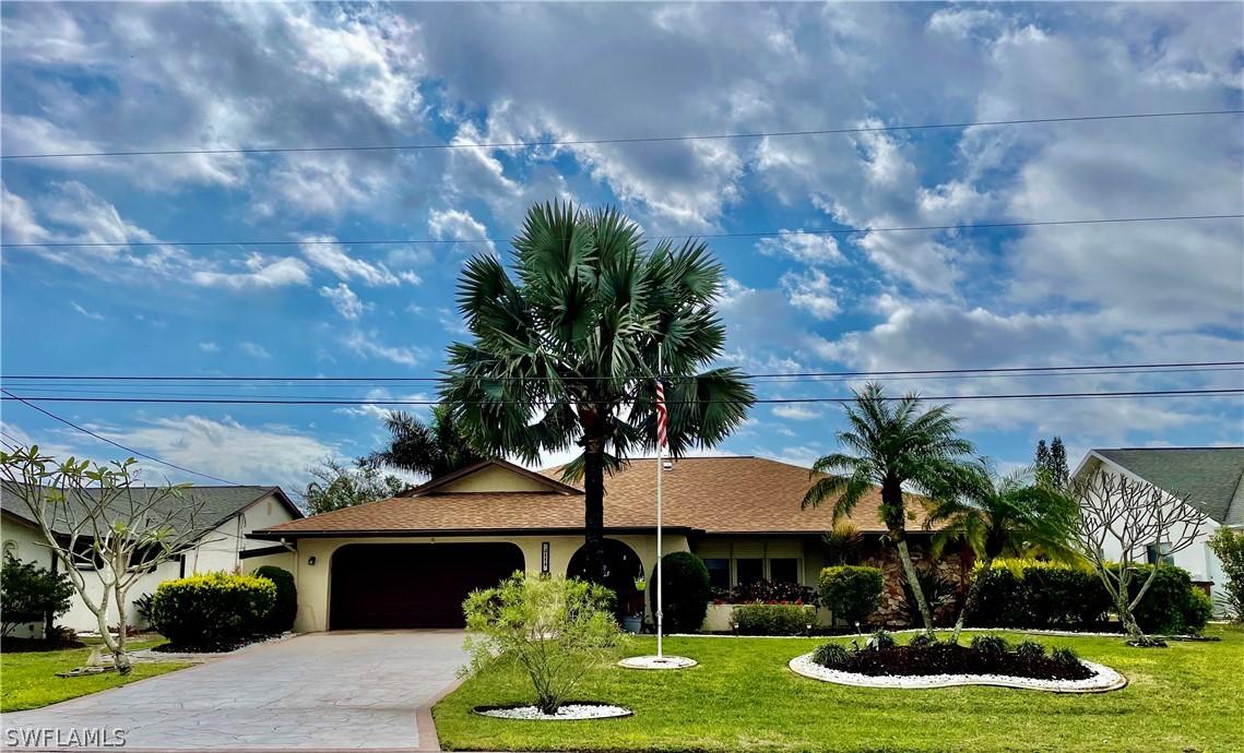 2114 SE 14th Ter., Cape Coral, FL 33990
