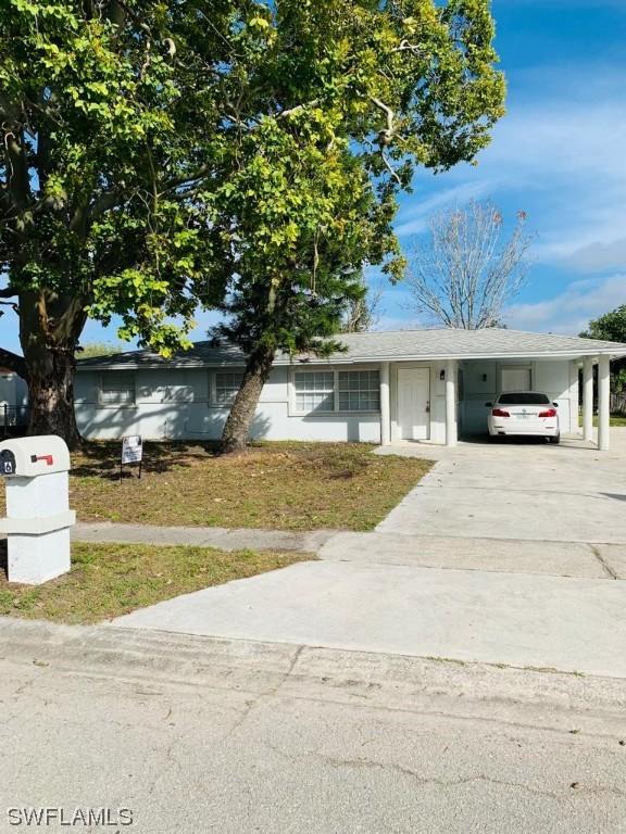 6 Castlebar Cir., Fort Myers, FL 33905
