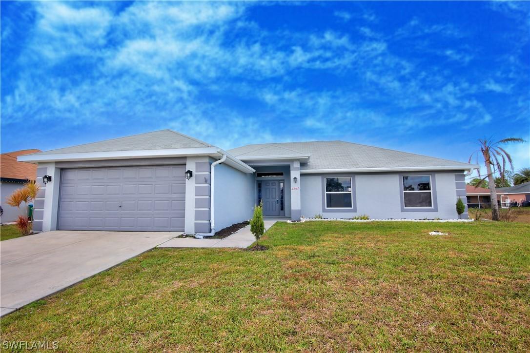 2207 NE 35th St., Cape Coral, FL 33909