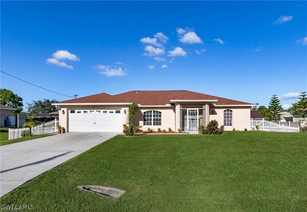 641 Dauphine Ave., Lehigh Acres, FL 33974
