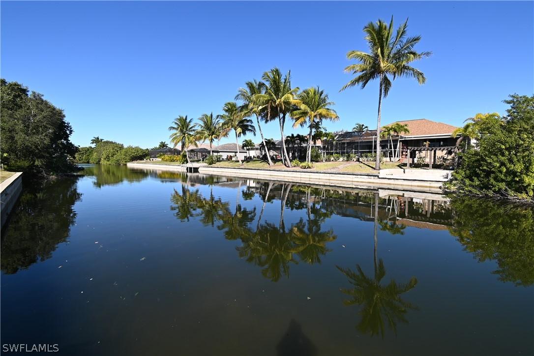 231 Gleason Pkwy., Cape Coral, FL 33914