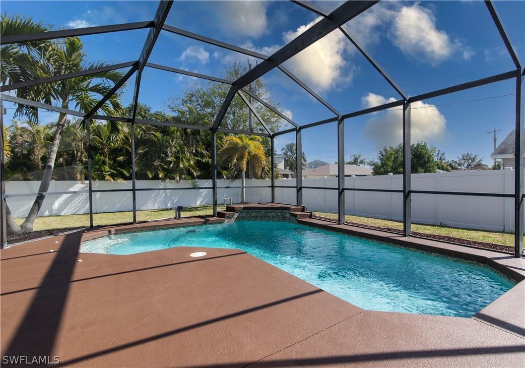 2711 SW 1st Ave., Cape Coral, FL 33914