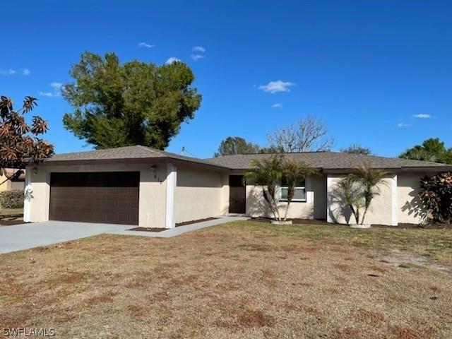 612 Calvin Ave., Lehigh Acres, FL 33972