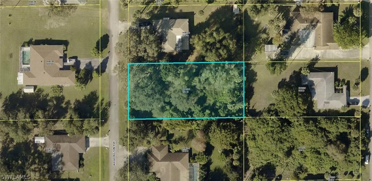 312 Washington Ave., Lehigh Acres, FL 33936