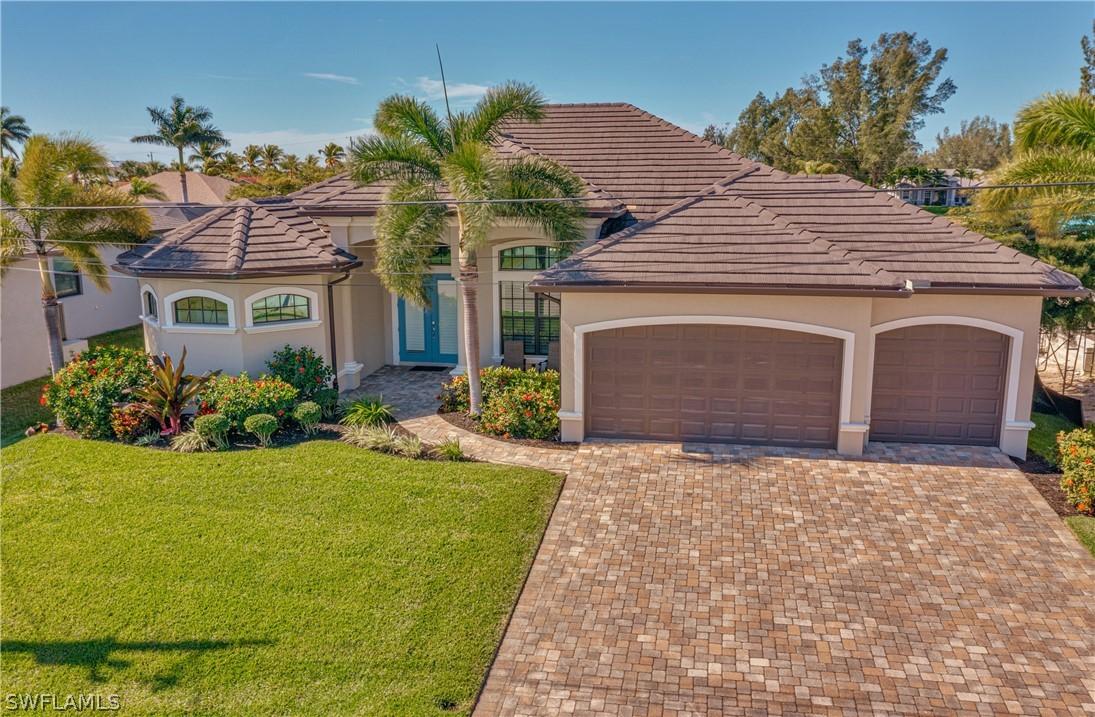 132 SW 38th Pl., Cape Coral, FL 33991