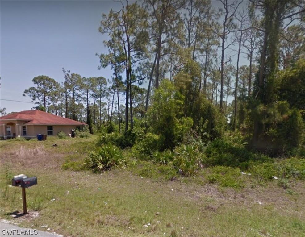 2425 George Ave., Lehigh Acres, FL 33973