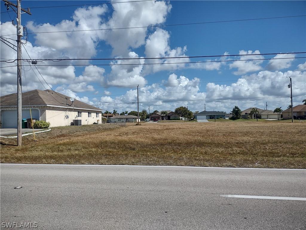 1013 Nelson Rd., Cape Coral, FL 33993