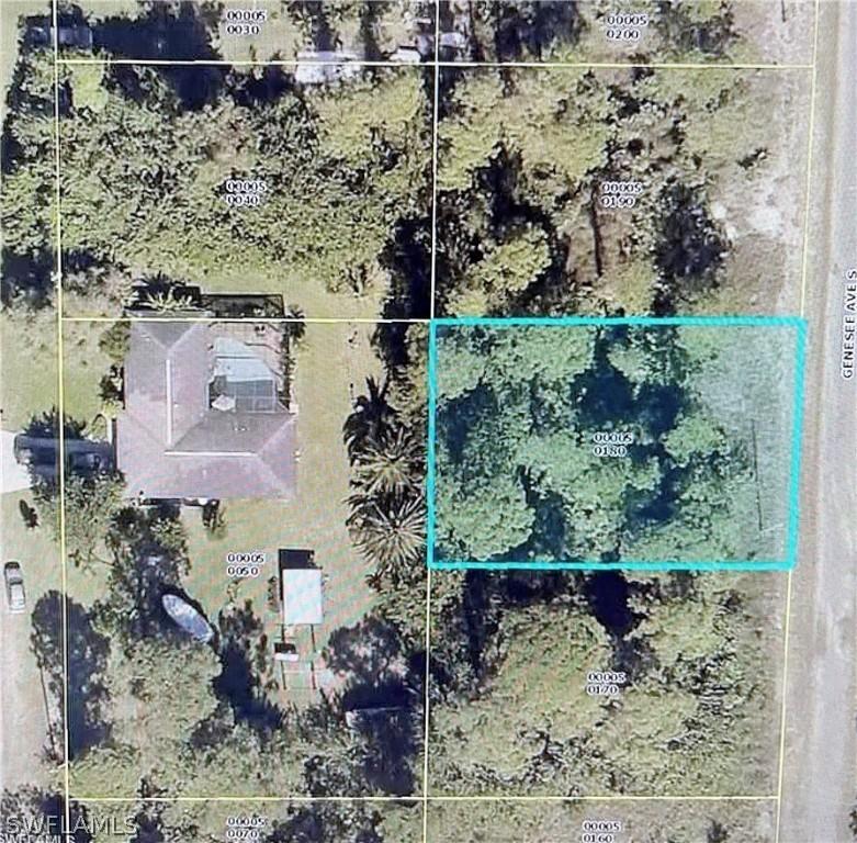 518 Genesee Ave., Lehigh Acres, FL 33974