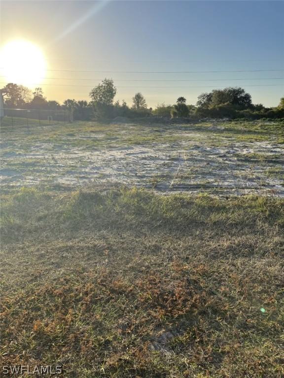 925 Alvin Ave., Lehigh Acres, FL 33971