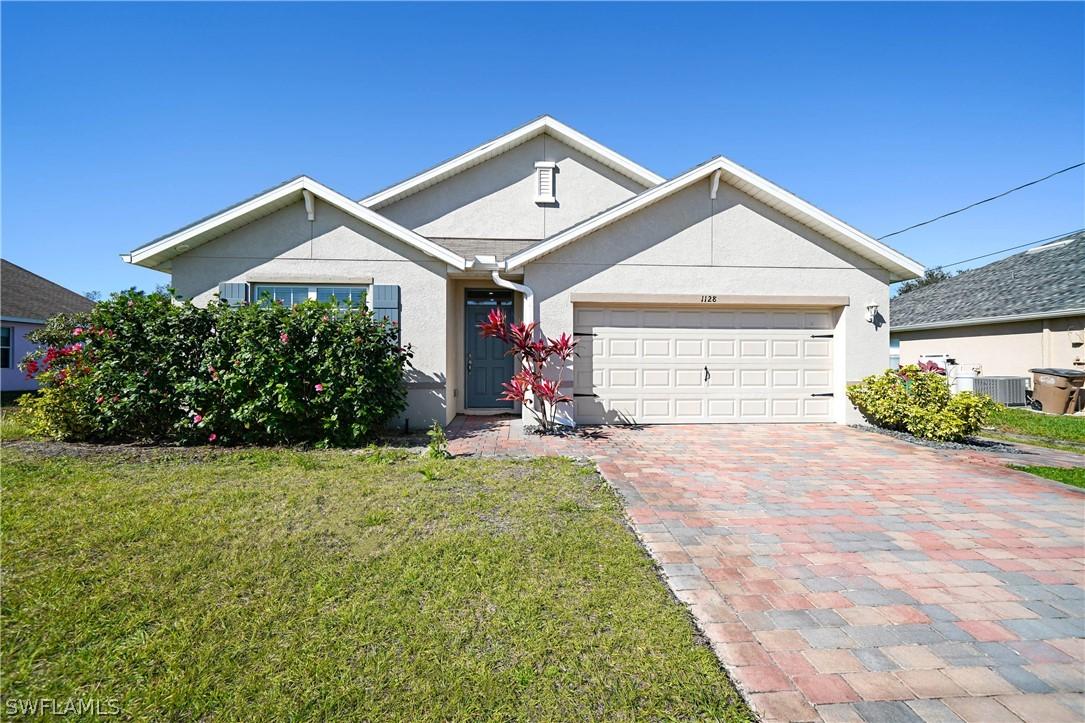 1128 NW 19th Pl., Cape Coral, FL 33993