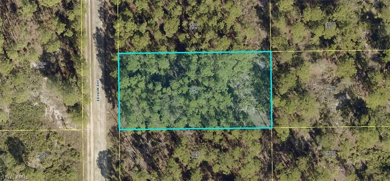 1710 Edison Ave., Lehigh Acres, FL 33972