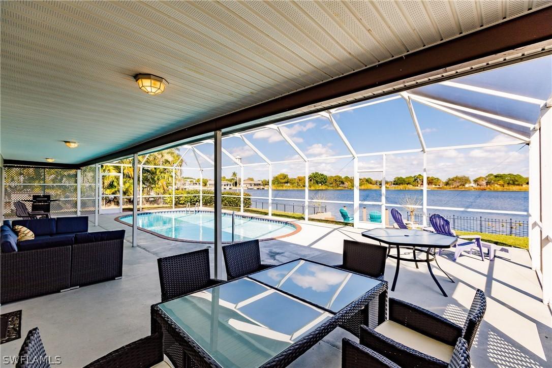 221 SE 6th St., Cape Coral, FL 33990