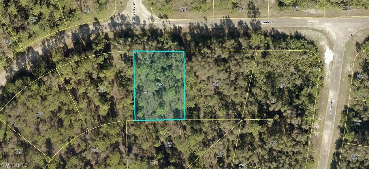 522 Ladd St., Lehigh Acres, FL 33974