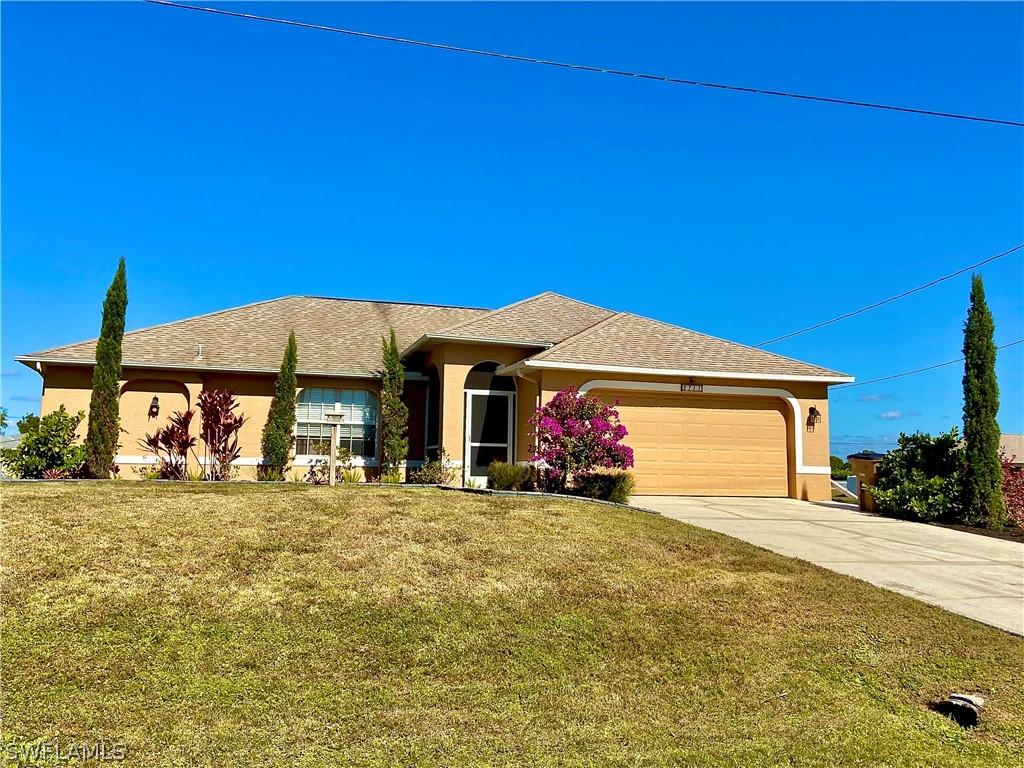 2711 NW 7th St., Cape Coral, FL 33993
