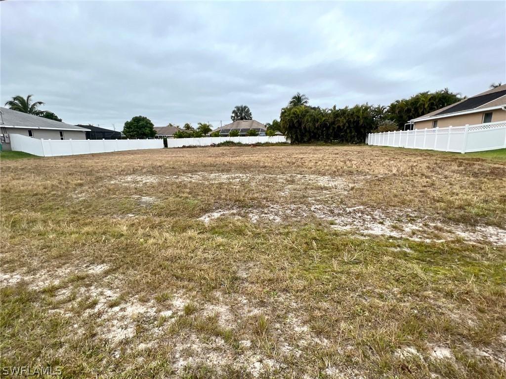 3018 SW 22nd Pl., Cape Coral, FL 33914