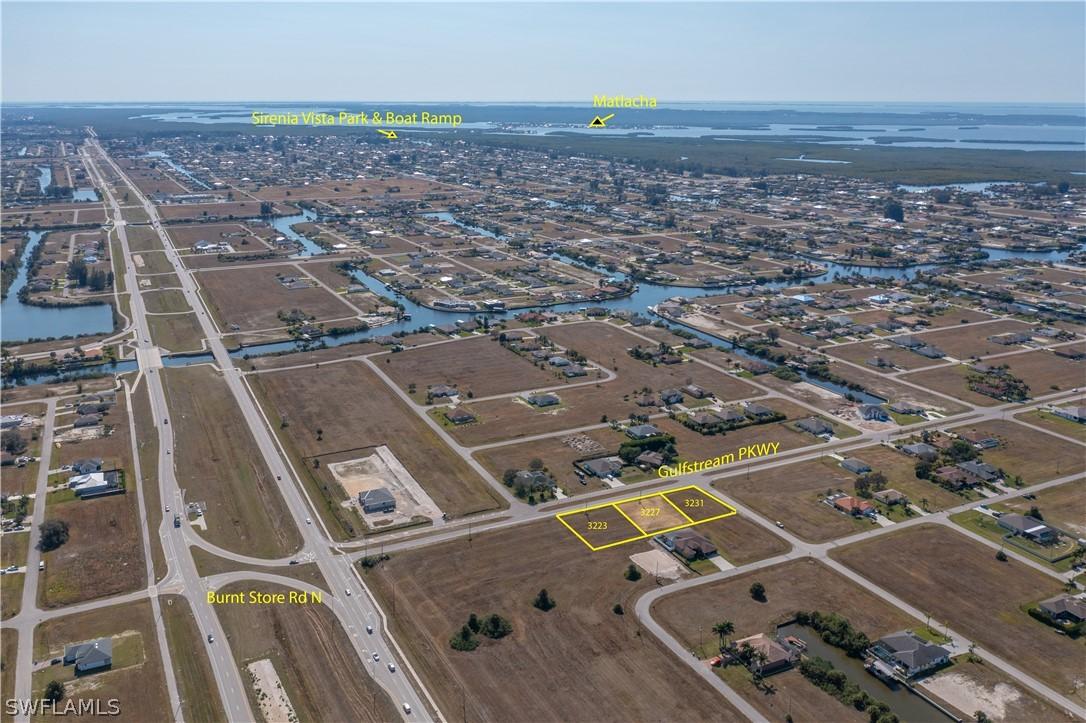 3227 Gulfstream Pkwy., Cape Coral, FL 33993