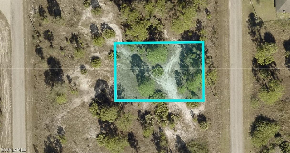 916 Graystone Ave., Lehigh Acres, FL 33974