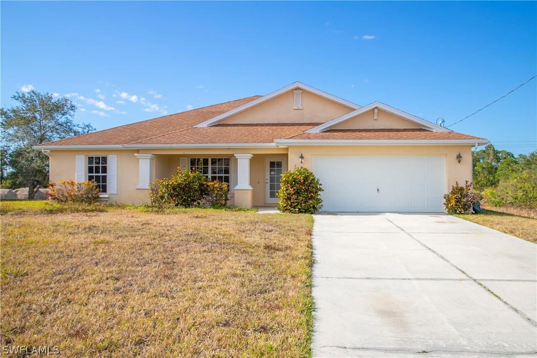 321 Pennfield St., Lehigh Acres, FL 33974