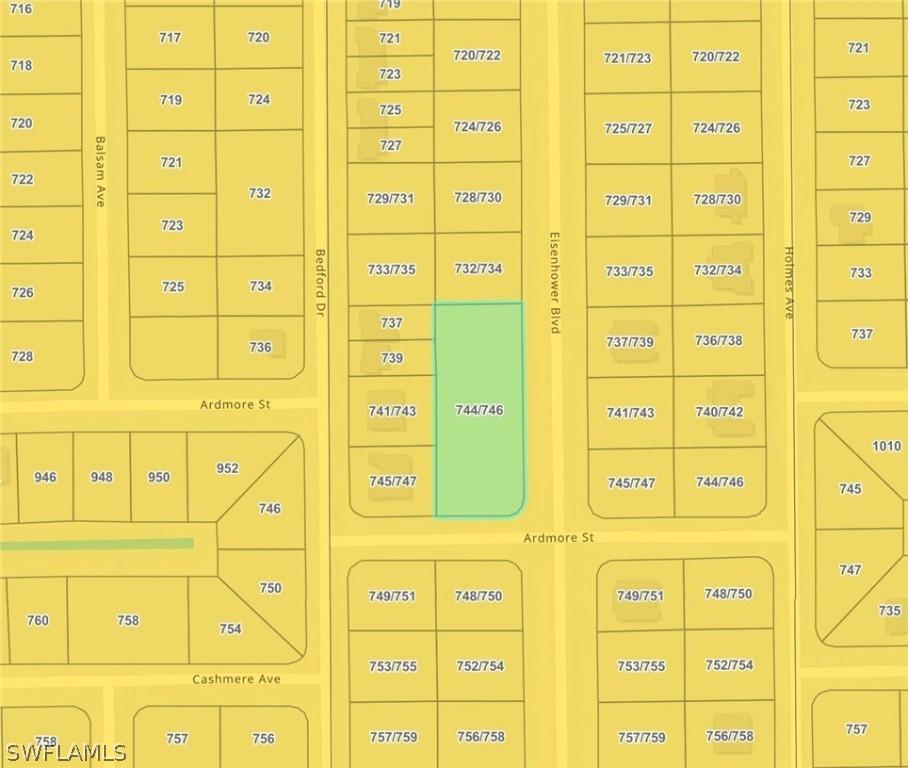 744/746 Eisenhower Blvd., Lehigh Acres, FL 33974