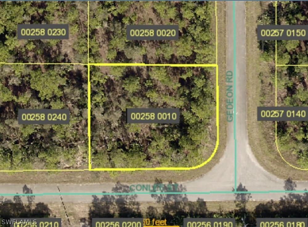 848 Gedeon Rd., Lehigh Acres, FL 33974