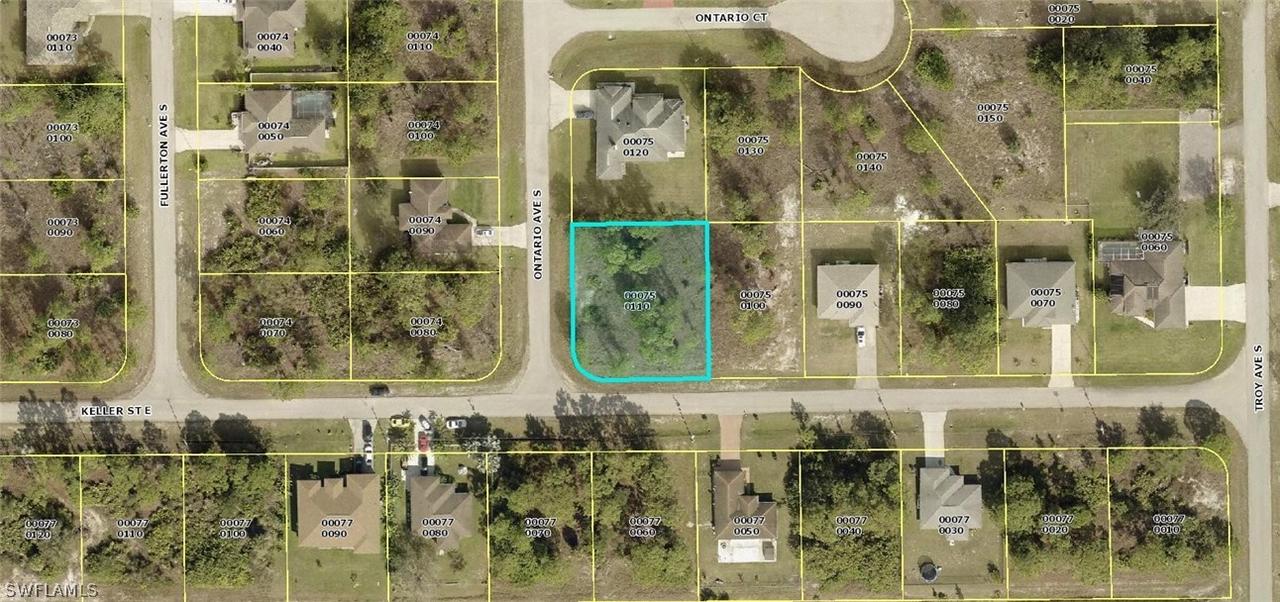 651 Keller St., Lehigh Acres, FL 33974