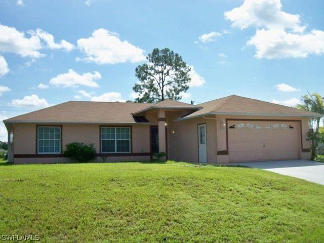 822 Albert Ave., Lehigh Acres, FL 33971