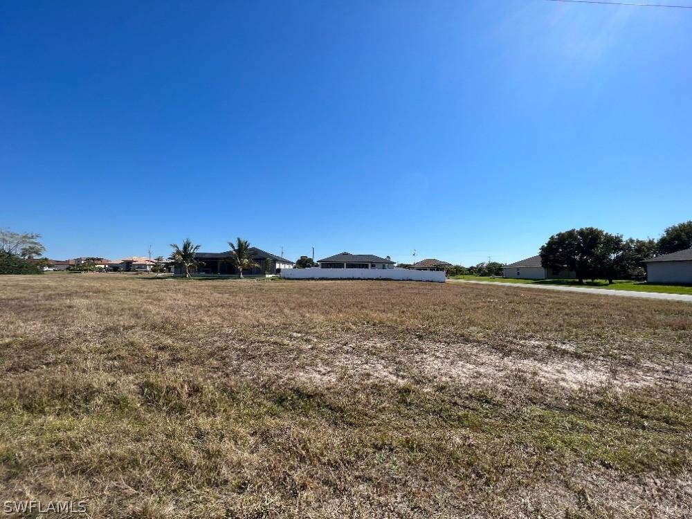 319 SW 31st Pl., Cape Coral, FL 33991