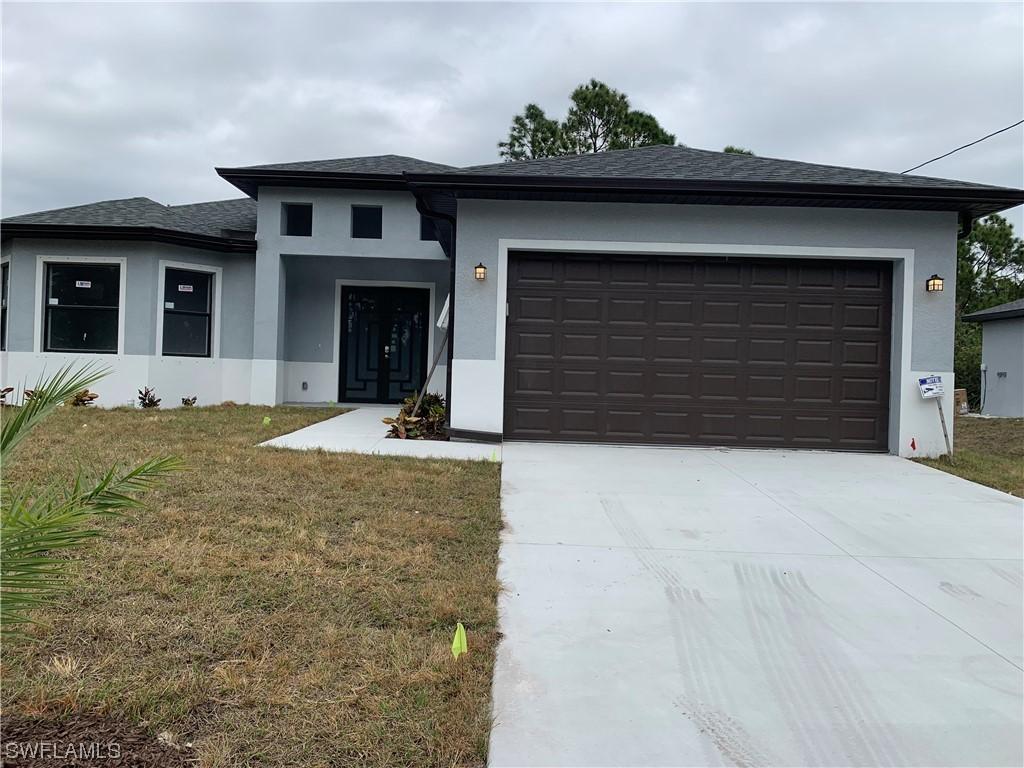 548 Wabasso Ave., Lehigh Acres, FL 33974