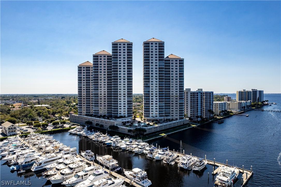 2104 W 1st St., Fort Myers, FL 33901
