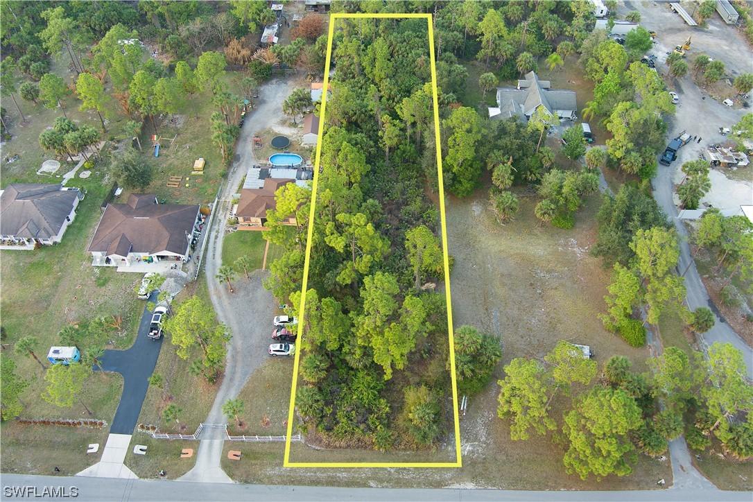 6th Ave., Naples, FL 34120