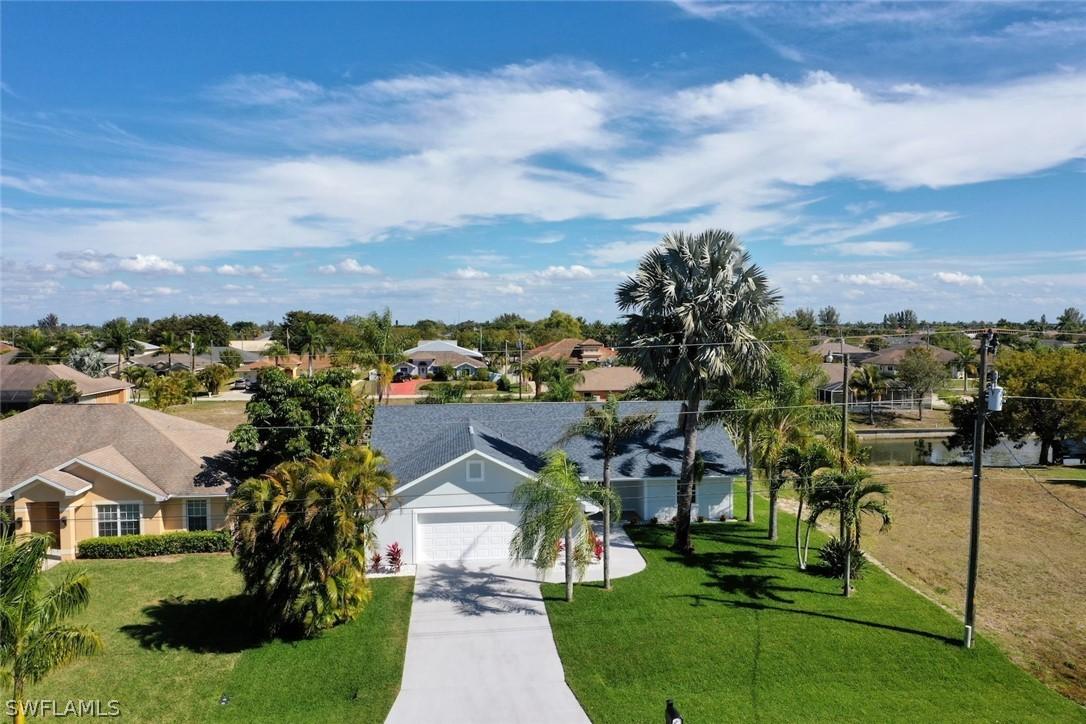3833 SW 17th Pl., Cape Coral, FL 33914