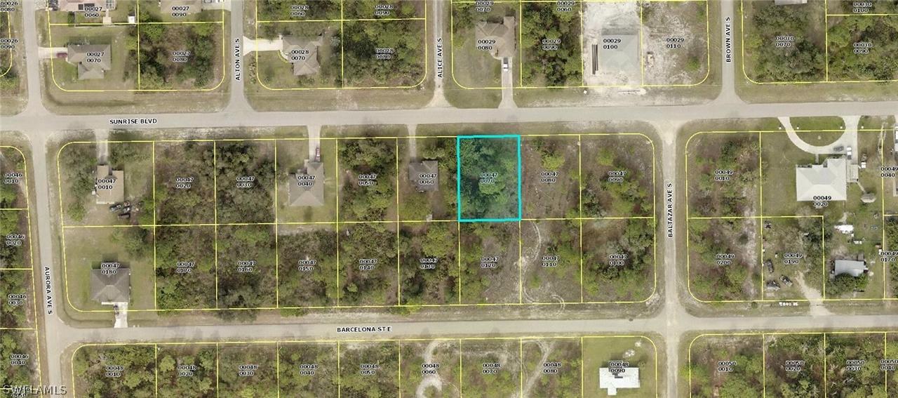 922 Sunrise Blvd., Lehigh Acres, FL 33974