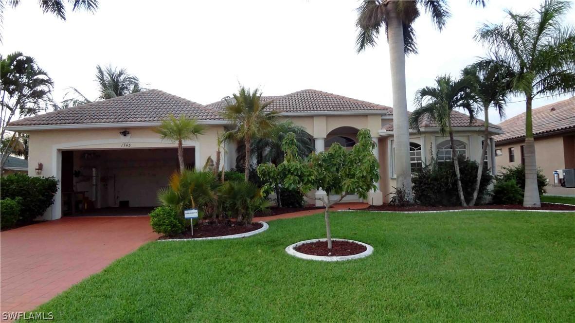 1743 SE 46th St., Cape Coral, FL 33904
