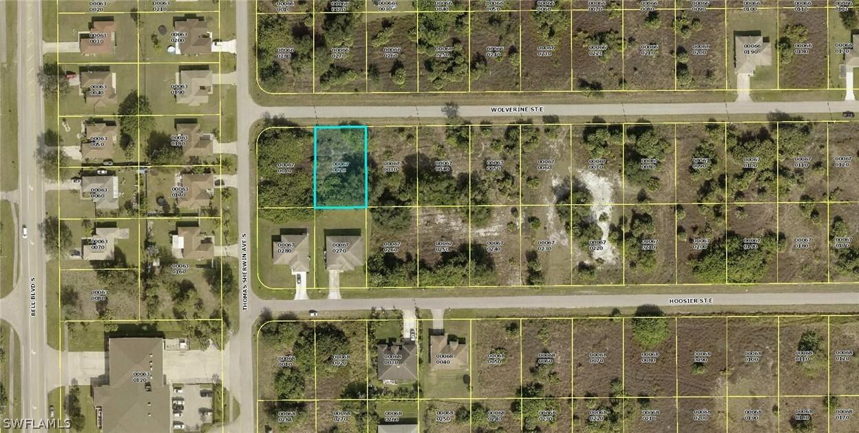 808 Wolverine St., Lehigh Acres, FL 33974