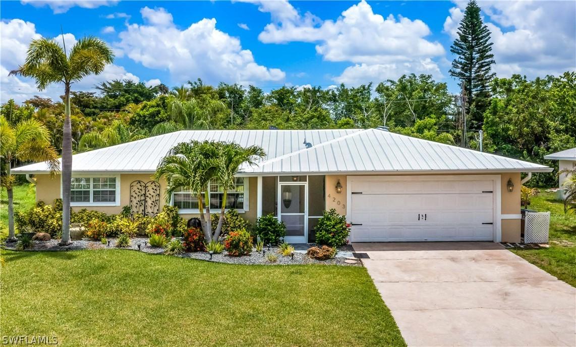 4203 SE 1st Pl., Cape Coral, FL 33904