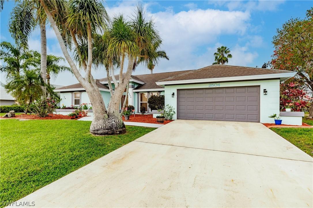 2504 SE 24th Pl., Cape Coral, FL 33904