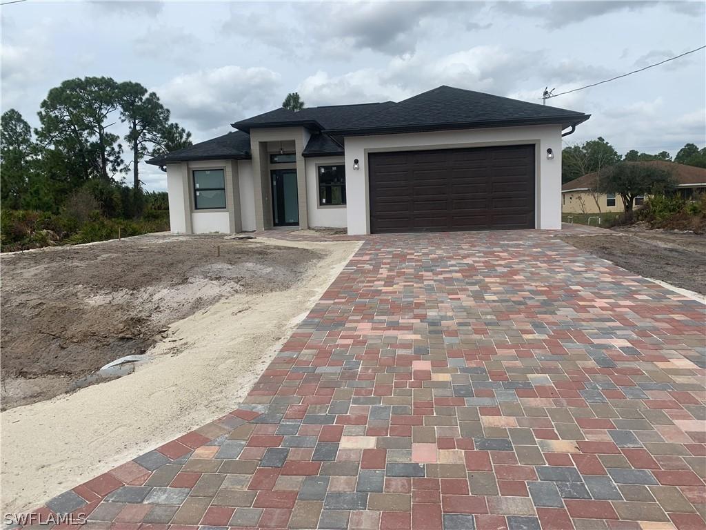 867 Campbell St., Lehigh Acres, FL 33974