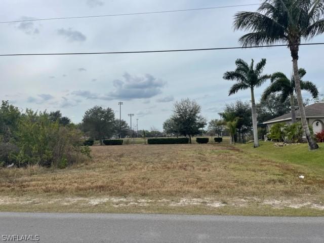 330 SW 26th Pl., Cape Coral, FL 33991