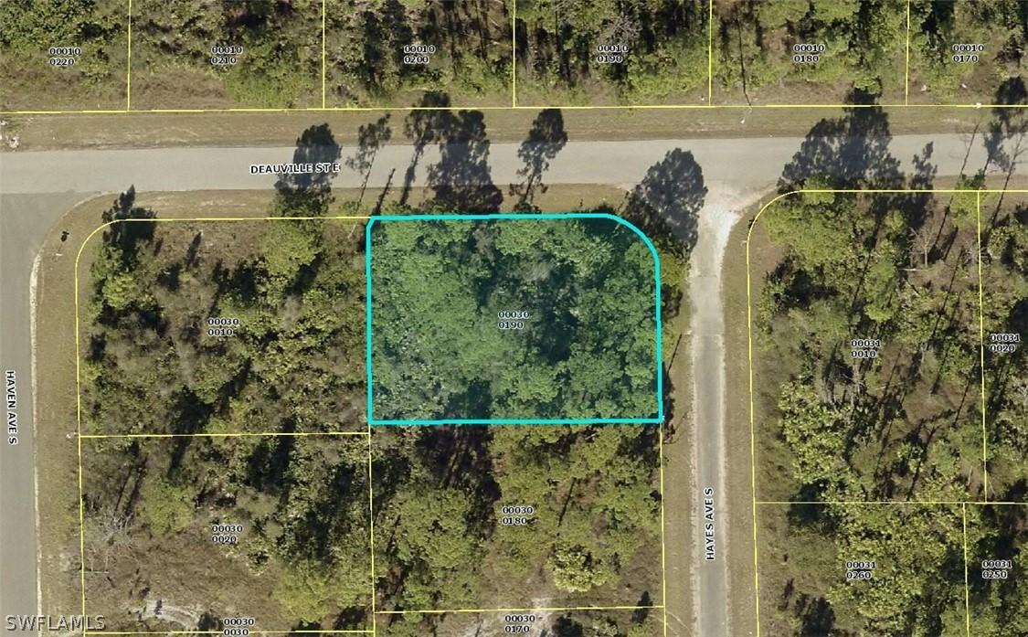 1128 Hayes Ave., Lehigh Acres, FL 33974