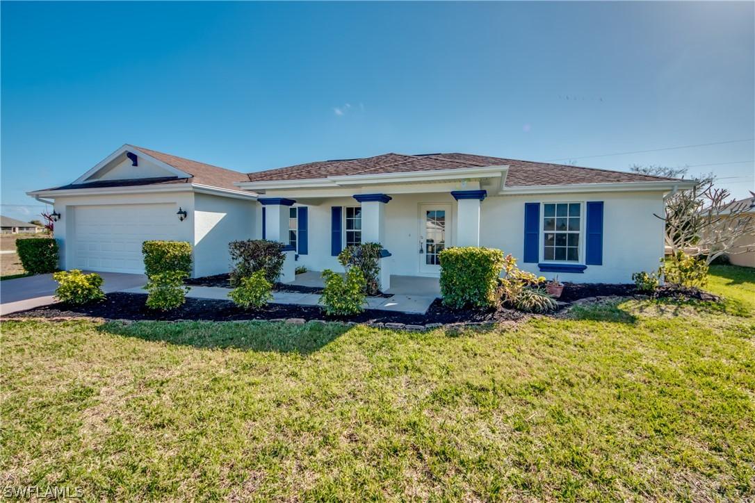 1909 NE 2nd Pl., Cape Coral, FL 33909