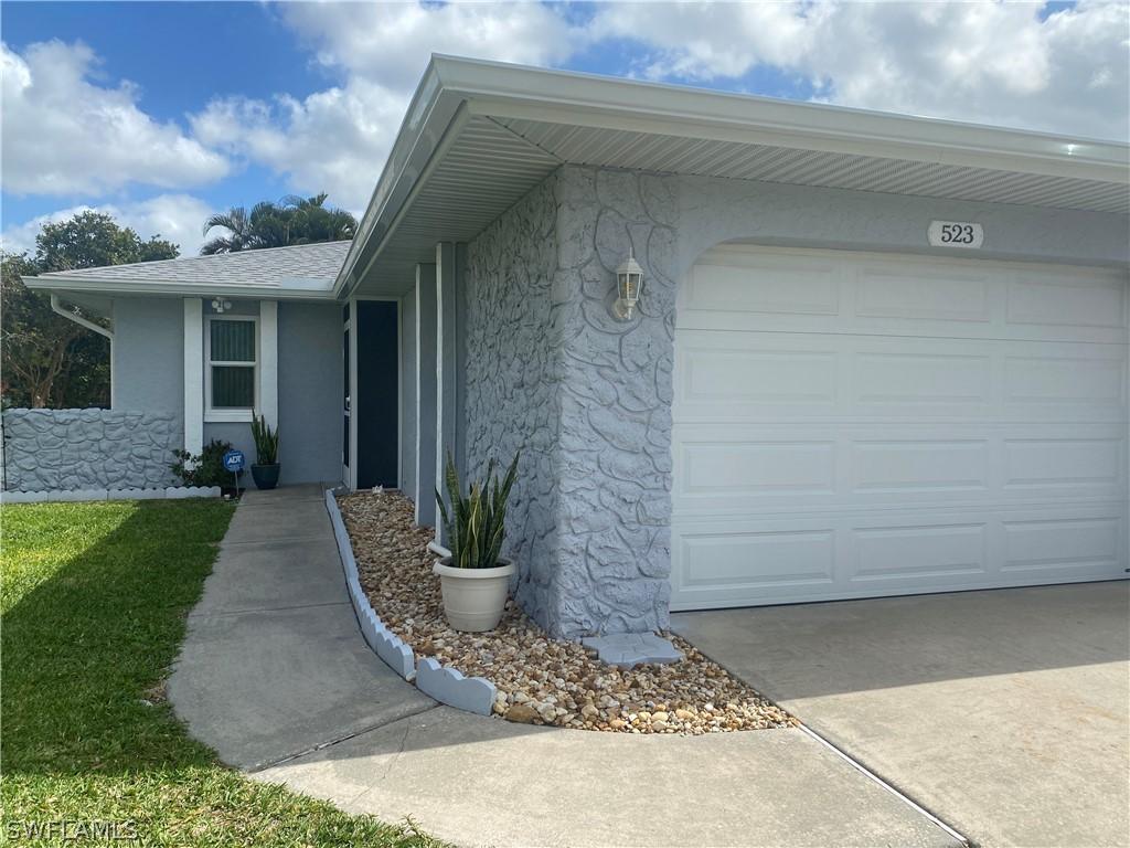 523525 SE 5th Ave., Cape Coral, FL 33990